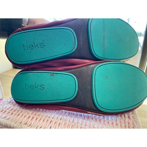 Tieks Cardinal Red Flats, sz 10 - Picture 3 of 7